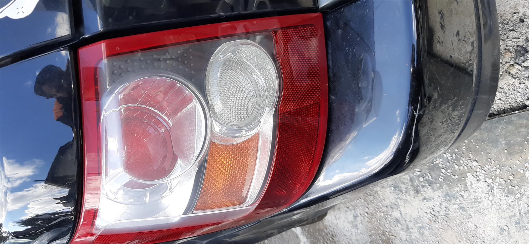 Range rover sport tail light