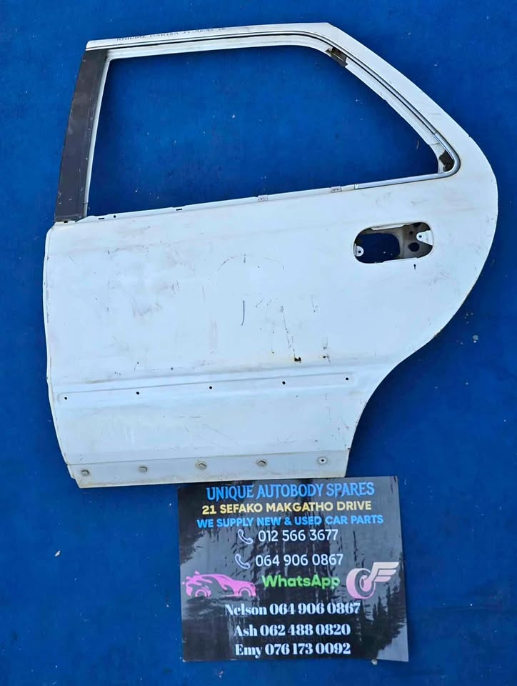 Hyundai Elantra J1 Left Rear Door