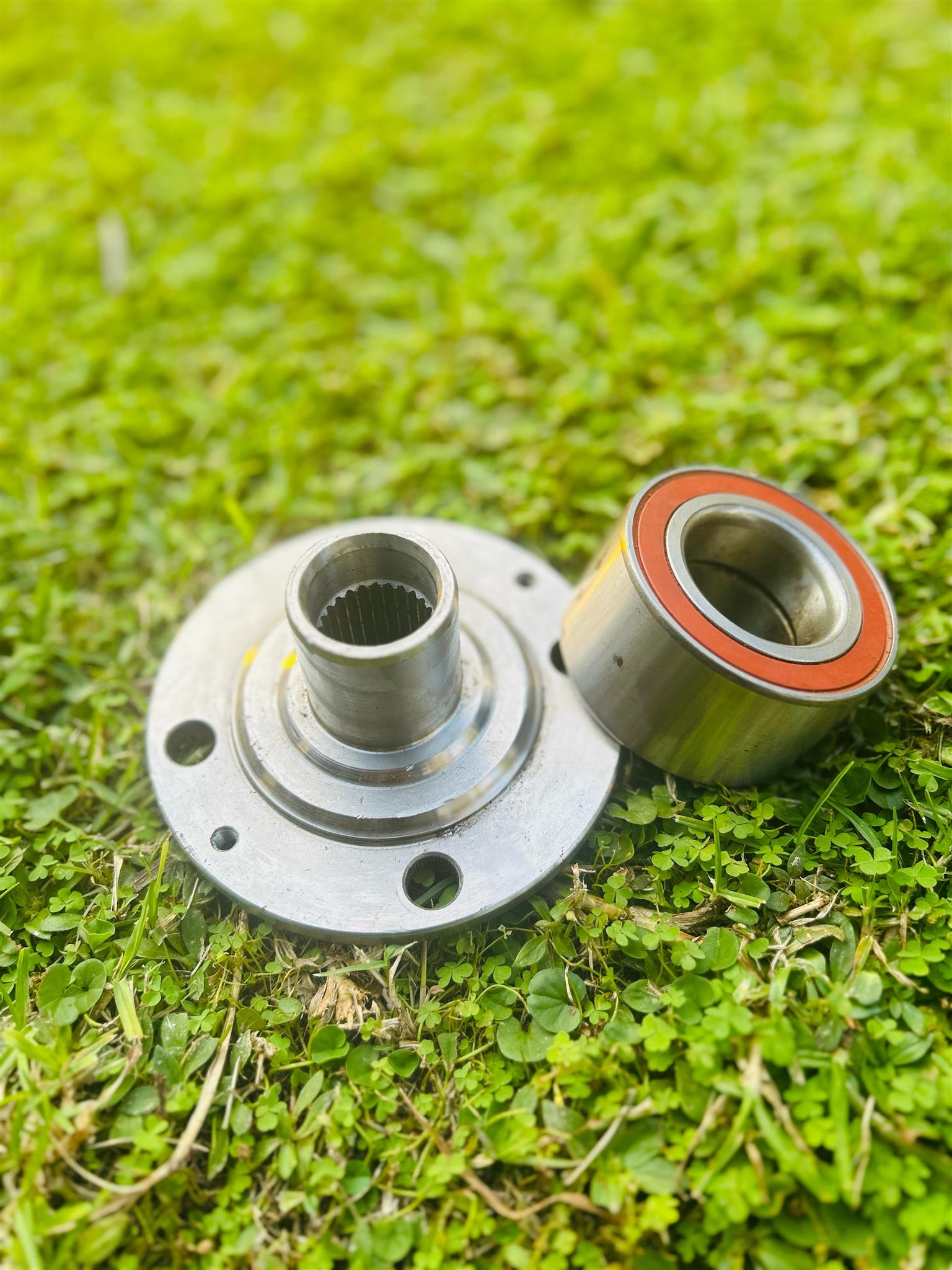 Wheel bearing hub - Private Seller