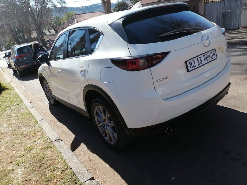 2019 MAZDA CX5 SKYACTIVE TECHNOLOGY 2.0 AUTOMATIC TRANSMISSION WITH REVERSE CAMERA AND SENSORS