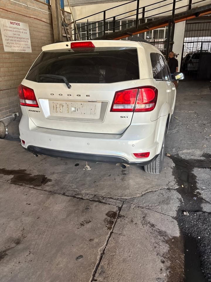 2018 DODGE JOURNEY FOR STRIPPING - Private Seller