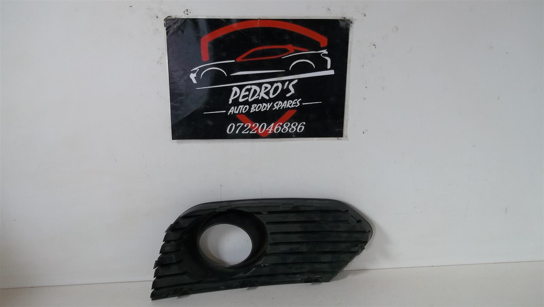 Haval H2 left front fog light cover - Private Seller Haval H2 left front fog light cover - Private Seller