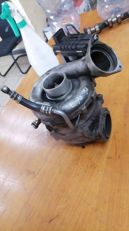 BMW X5 E70 3.0d M57N2 Turbocharger for sale - Private Seller