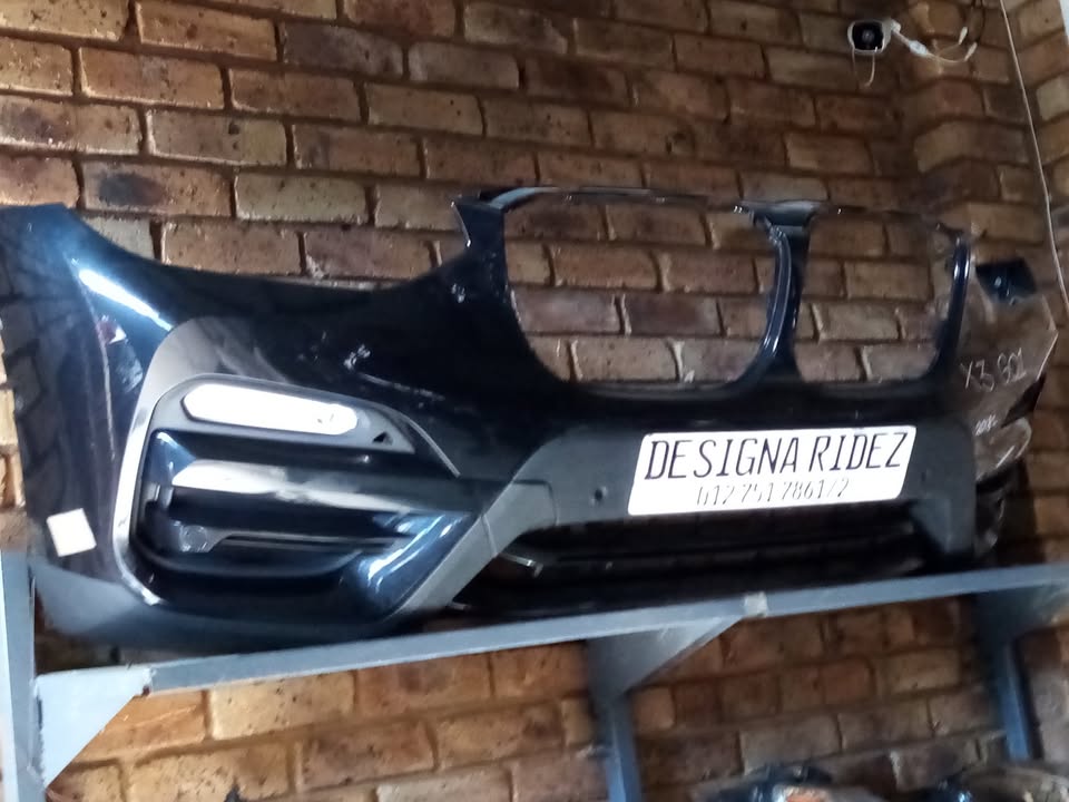 BMW G01 X3 FRONT BUMPER - Private Seller BMW G01 X3 FRONT BUMPER - Private Seller