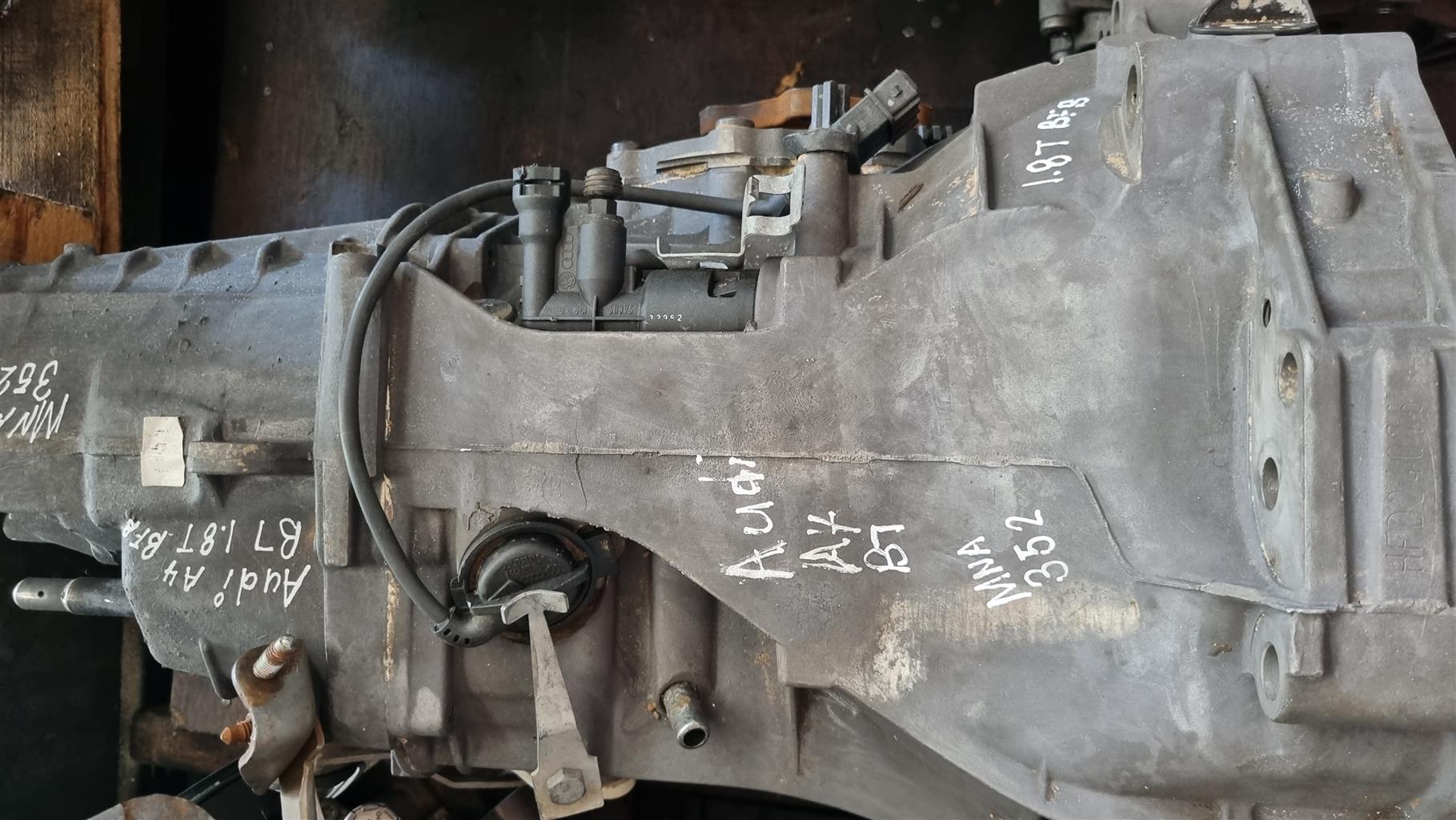 B6 / B7 MANAUL GEARBOX - Private Seller B6 / B7 MANAUL GEARBOX - Private Seller