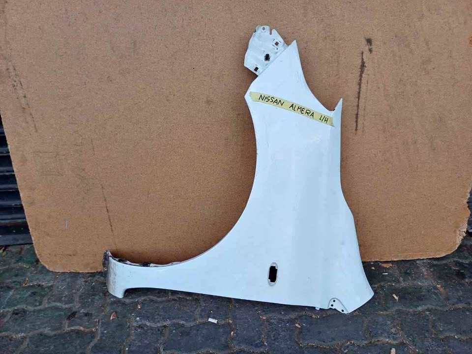 Nissan Almera fender left side with (indicator) - Private Seller Nissan Almera fender left side with (indicator) - Private Seller