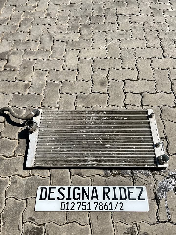 BMW F10 535i N55 RADIATOR AVAILABLE. - Private Seller BMW F10 535i N55 RADIATOR AVAILABLE. - Private Seller