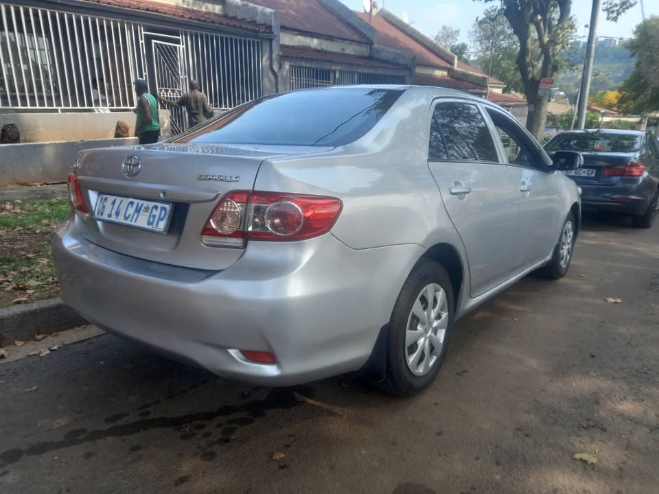 2013 Toyota Corolla Advanced, 1.3 Petrol, Manual, Silver, 92000kms