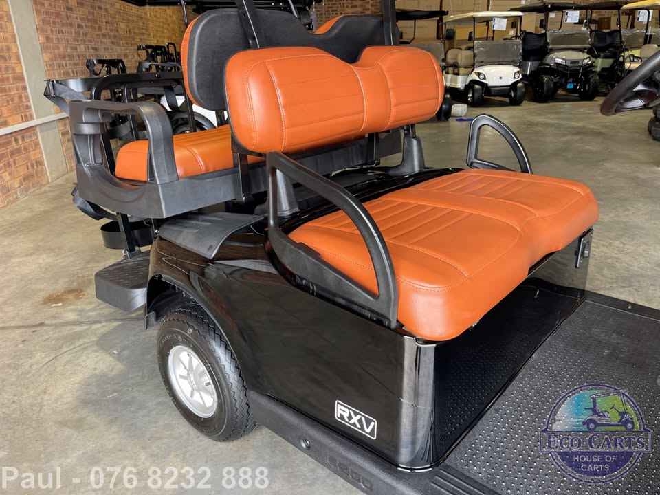 GOLF CART FOR SALE - EZGO FOUR SEATER GOLF CART - NEW LITHIUM BATTERY - Private Seller