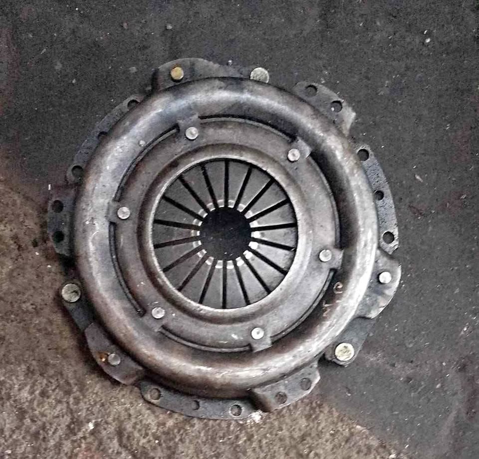Fiat Palio pressure plate - Private Seller Fiat Palio pressure plate - Private Seller