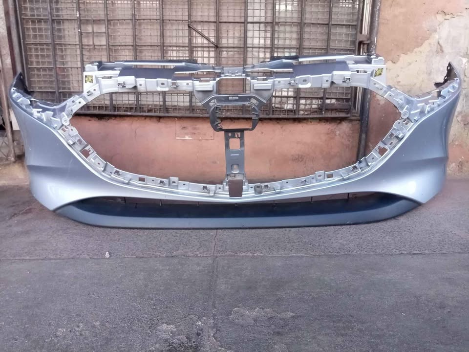 Mazda 3 bumper - Private Seller Mazda 3 bumper - Private Seller