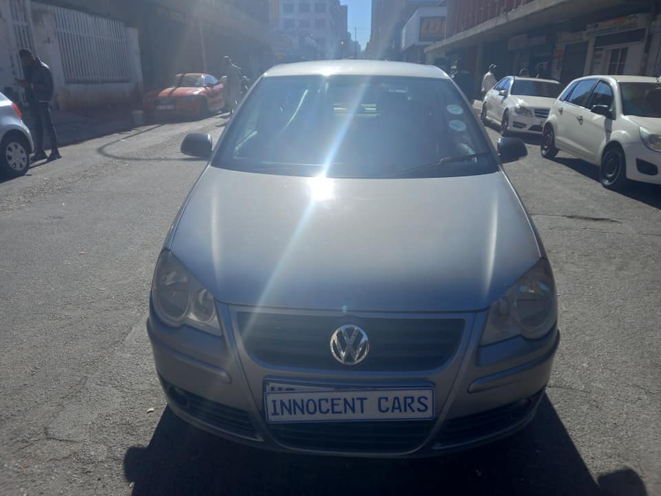 2008 VW POLO BUJWA 1.9 TDI DIESEL, MANUAL 6SPED, SILVER COLOR, MILEAGE 122000KM, SPARE KEY