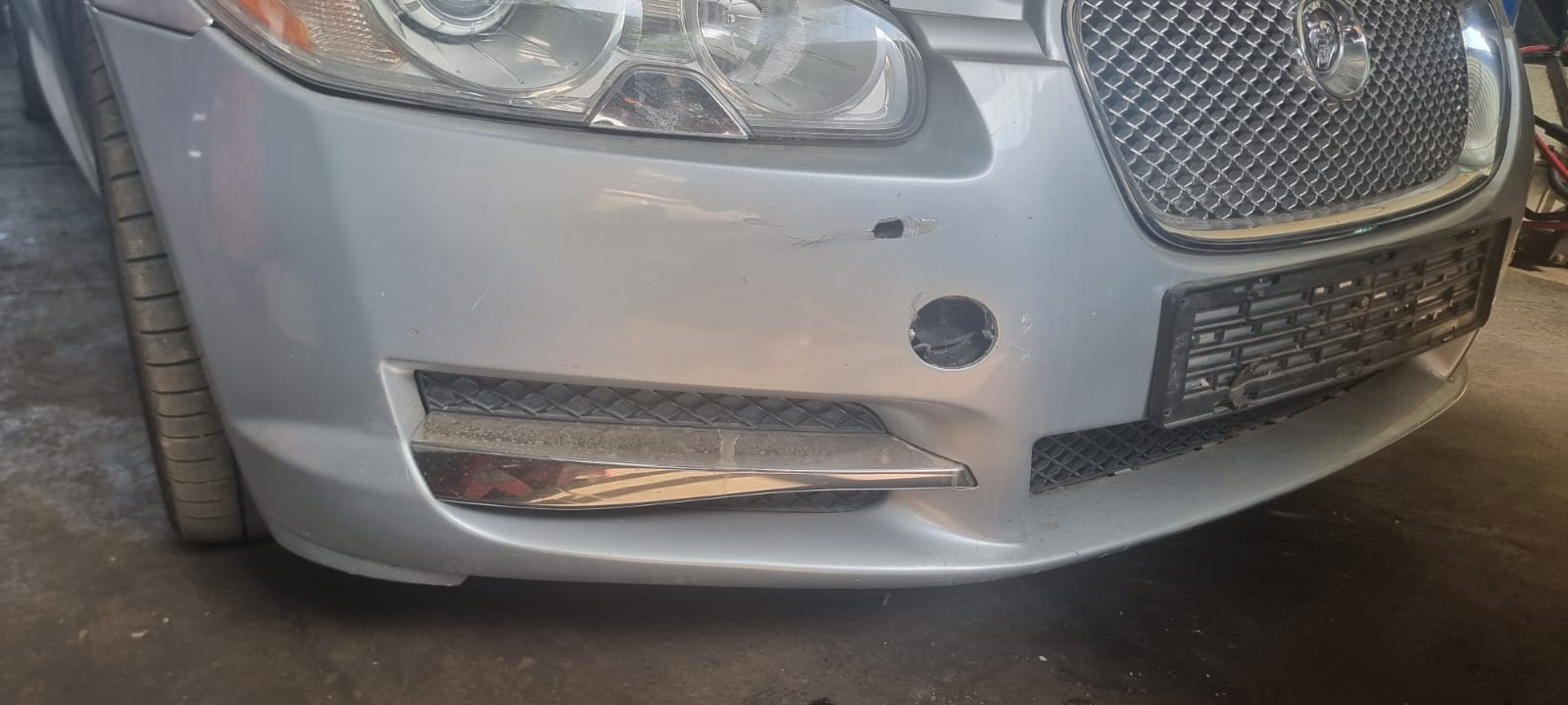 2007 Jaguar XF 2.7 V6 Front Bumper for sale