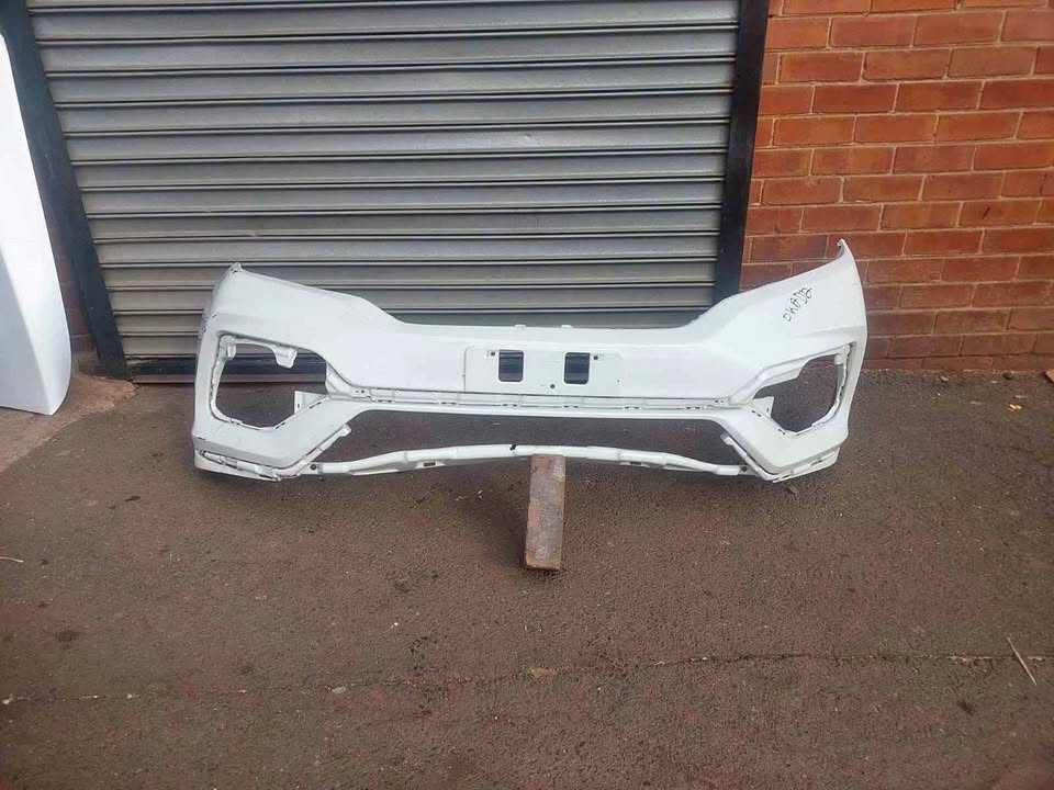 HONDA JAZZ FACE LIFT FRONT BUMPER - Private Seller HONDA JAZZ FACE LIFT FRONT BUMPER - Private Seller