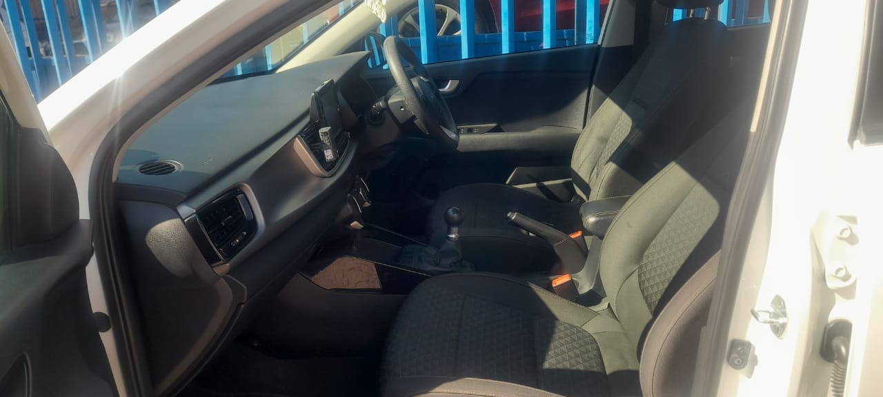 2021 KIA RIO 1.4 5dr tec