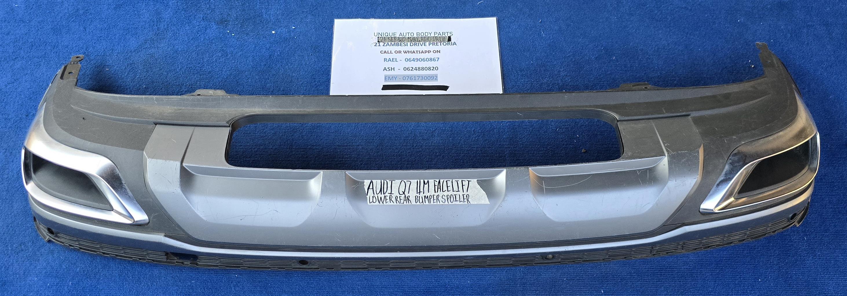 Audi Q7 4M Facelift Lower Rear Bumper Spoiler (Original) Audi Q7 4M Facelift Lower Rear Bumper Spoiler (Original)