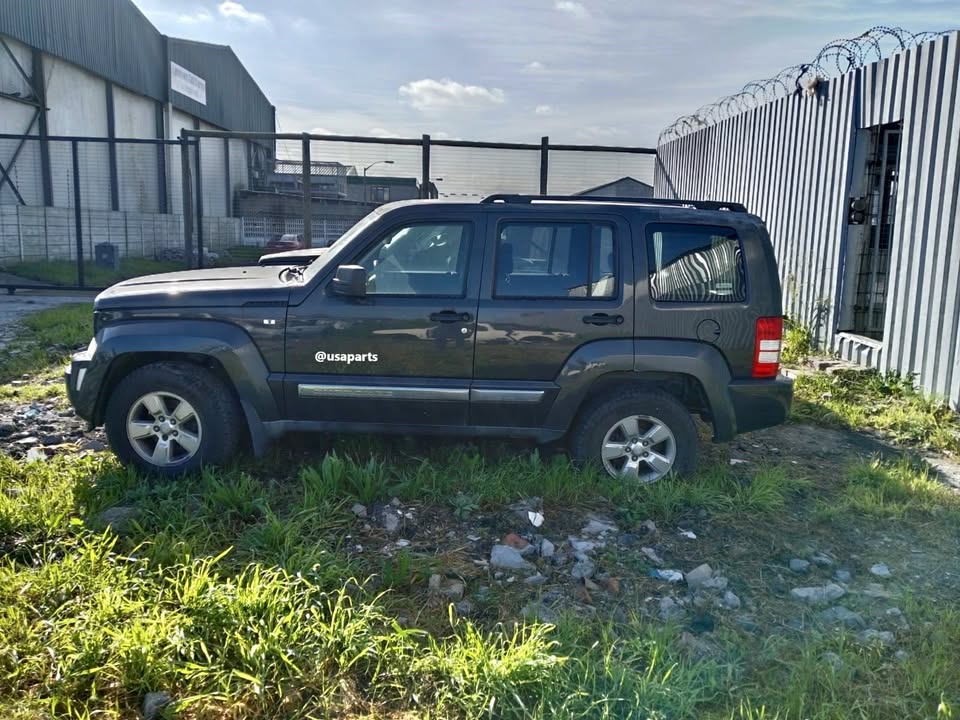 2011 Jeep Cherokee 3.7 KK Auto Petrol – Breaking for Body Parts - Private Seller 2011 Jeep Cherokee 3.7 KK Auto Petrol – Breaking for Body Parts - Private Seller