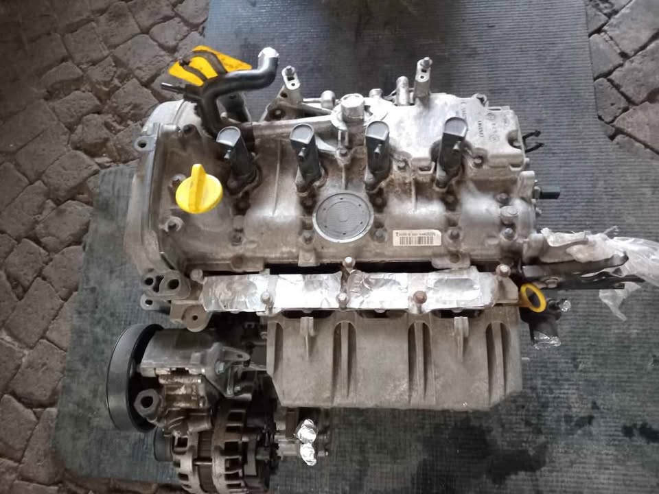 Nissan NP200 eng code K4MA engine for sale WhatsApp or cell - Private Seller