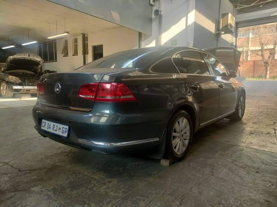 Vw passat 2013 stripping for spares