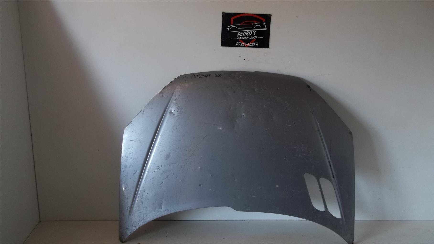 Peugeot 206 Bonnet - Private Seller Peugeot 206 Bonnet - Private Seller