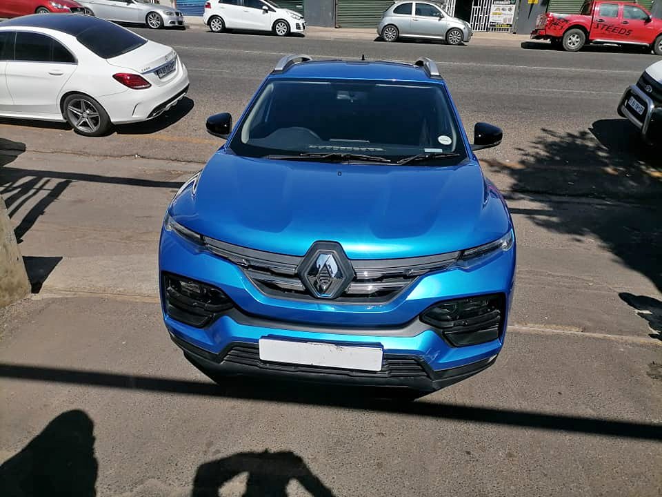 2021 Renault Kiger 1.0 Automatic Turbo Service book and keyless 2021 Renault Kiger 1.0 Automatic Turbo Service book and keyless