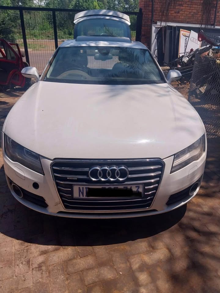 AUDI A7 FOR SPARES - Private Seller AUDI A7 FOR SPARES - Private Seller