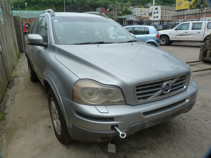 Volvo XC90 2.5 T5 AT Silver - 2011 STRIPPING FOR SPARES - Private Seller Volvo XC90 2.5 T5 AT Silver - 2011 STRIPPING FOR SPARES - Private Seller