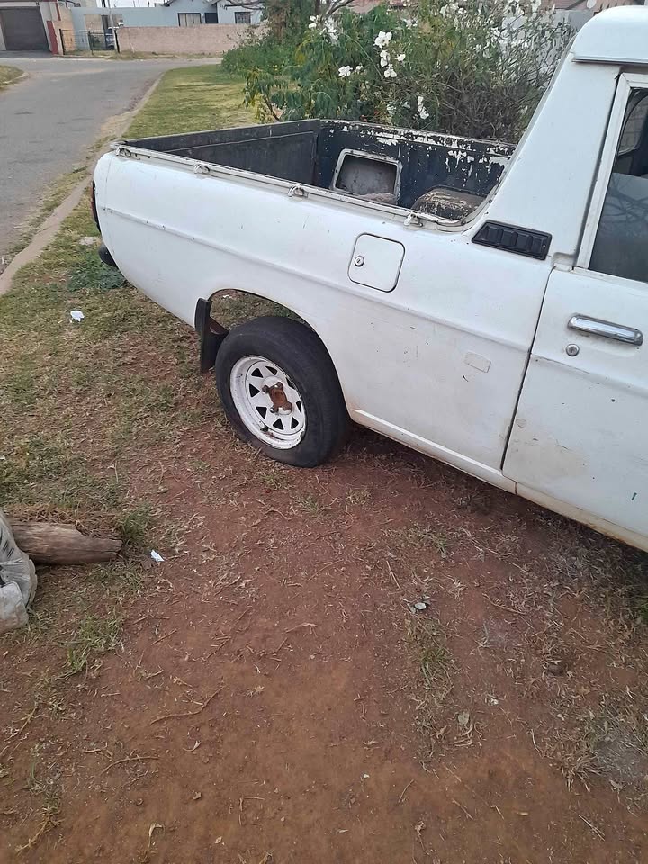 Nissan 1400 - Private Seller Nissan 1400 - Private Seller