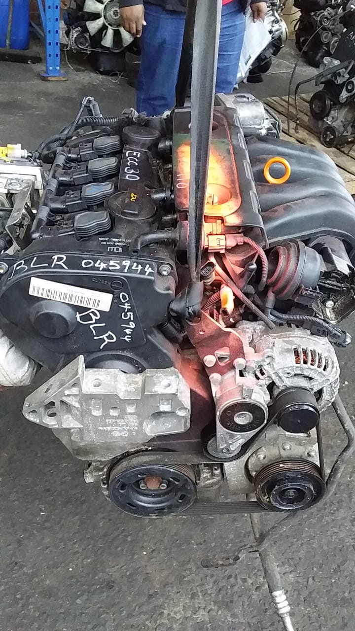 VW GOLF 5 2.0 16V P NON TURBO FSI AXW / BLR / BVY ENGINE COMPLETE - Private Seller