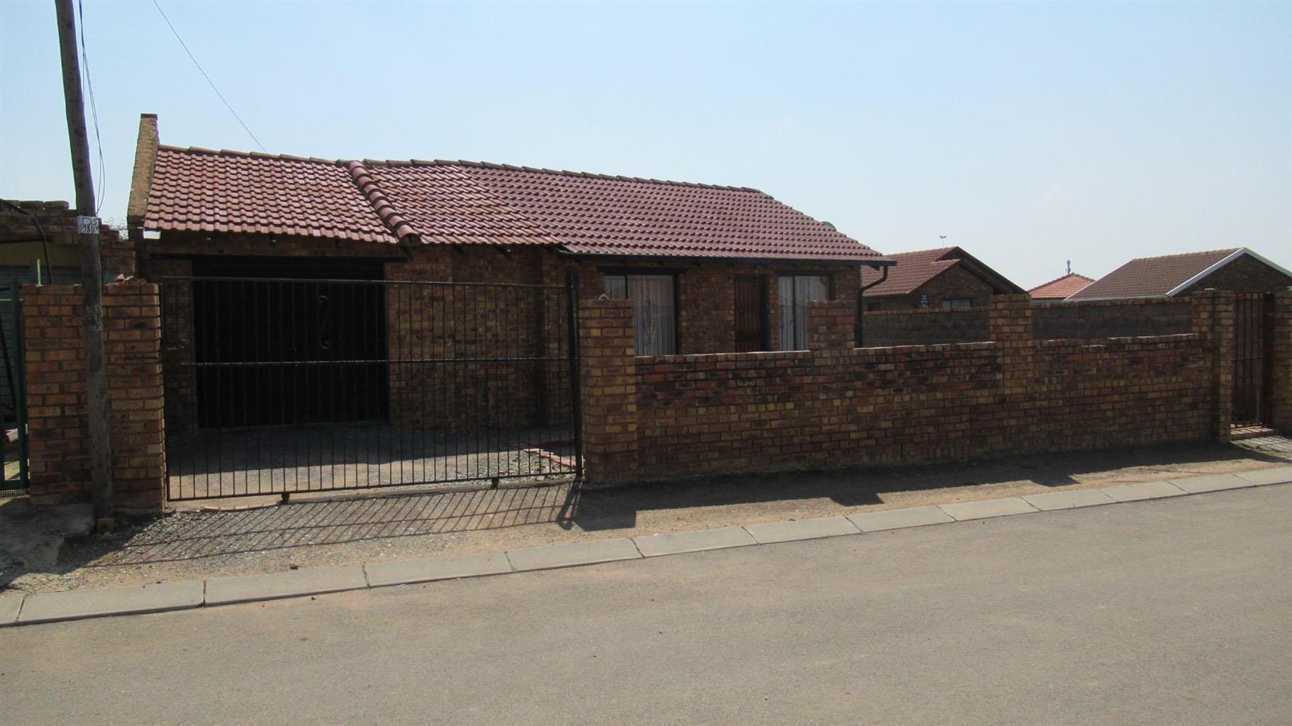 Bank repossessed properties for sale in phiri soweto Junk Mail