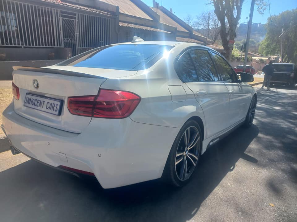 2016 BMW 320i F30 ENGINE PETROL. AUTOMATIC, MILEAGE