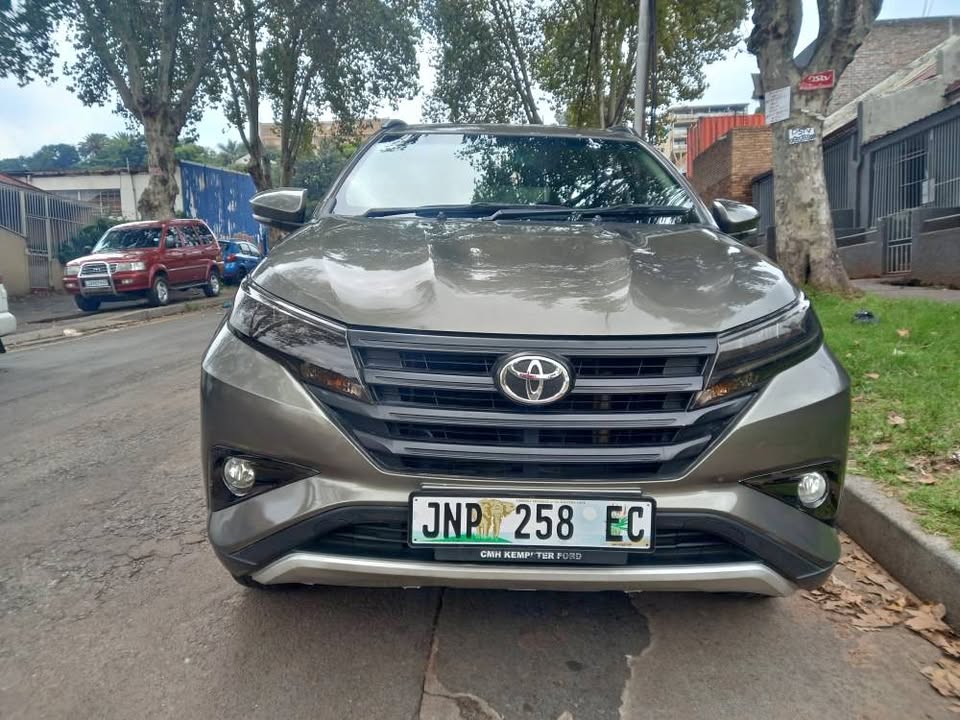2020 Toyota Rush 1.5 VVTI Petrol, Manual, Grey, 78000kms 2020 Toyota Rush 1.5 VVTI Petrol, Manual, Grey, 78000kms
