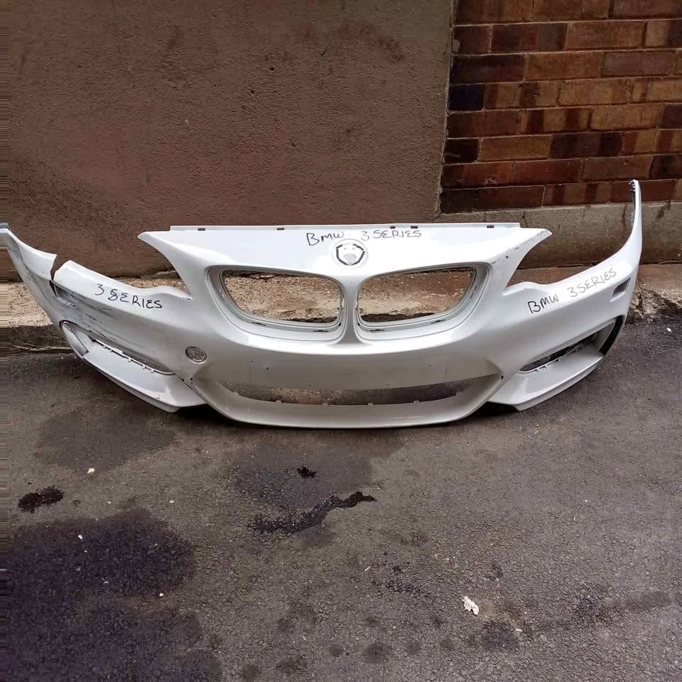 BMW 3 series front bumber - Private Seller
