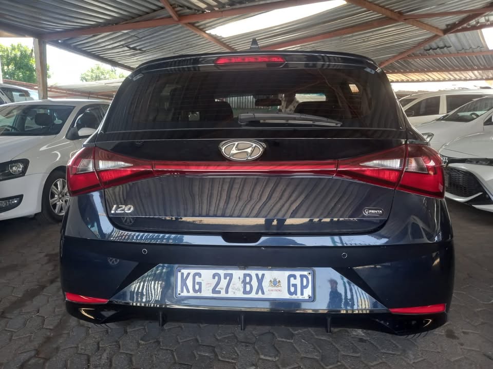 Used 2021 Hyundai i20 1.2 Fluid - Omega EL Auto Used 2021 Hyundai i20 1.2 Fluid - Omega EL Auto