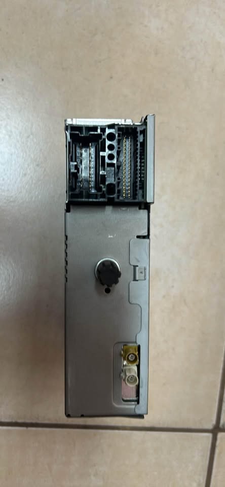 2009-2015 Renault Megane 3 Bluetooth Radio For Sale @Circle 7 Used Parts Call Or WhatsApp - Private Seller 2009-2015 Renault Megane 3 Bluetooth Radio For Sale @Circle 7 Used Parts Call Or WhatsApp - Private Seller