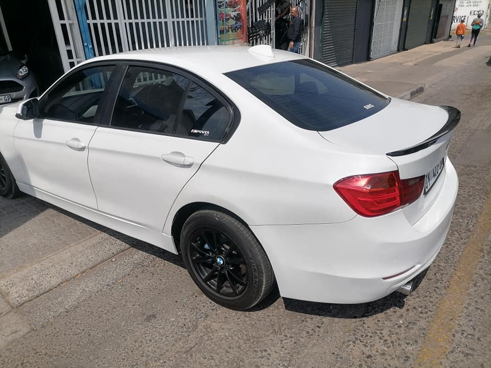 2012 BMW 320D F30 Automatic and leather seat Sunroof Spare key