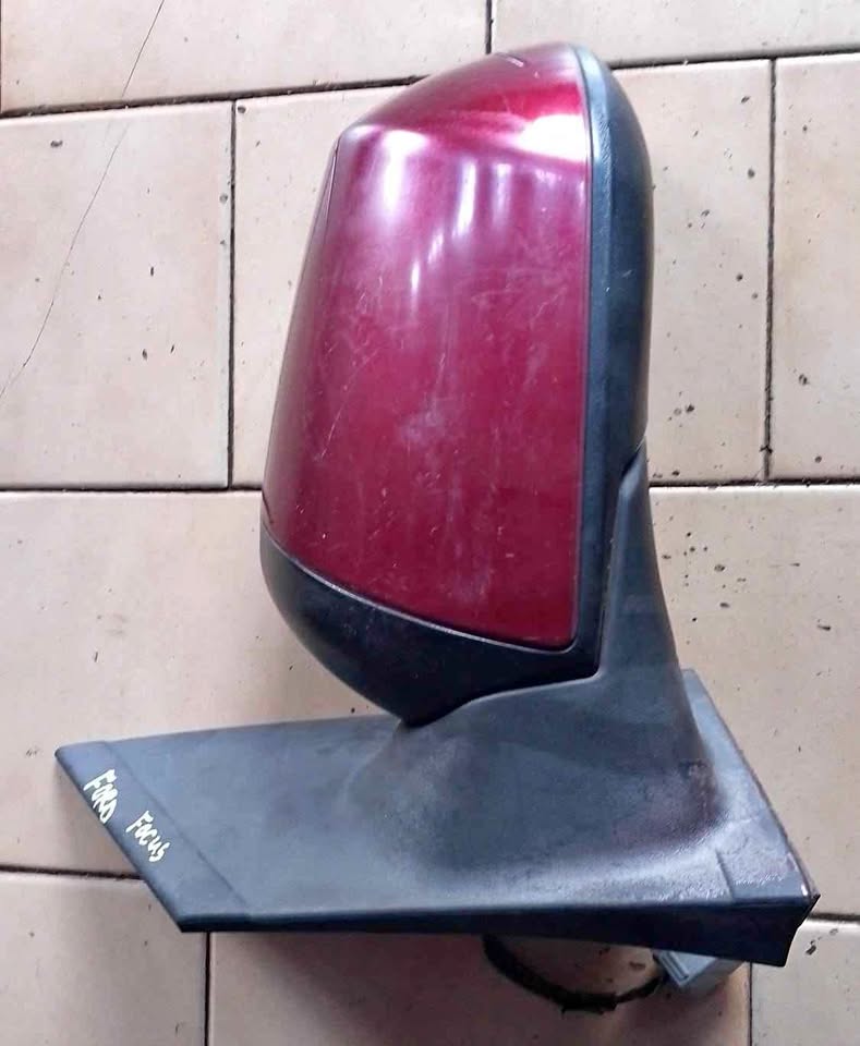 Ford Focus 2007 LHS door mirror