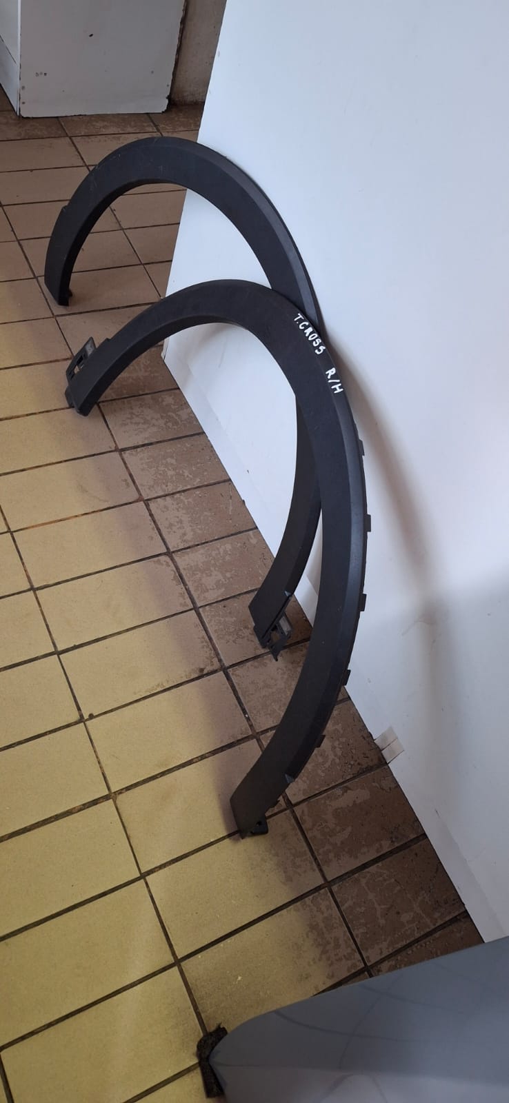 2020 VW TCROSS WHEEL ARCH LEFT AND RIGHT CONDITION FOR SALE