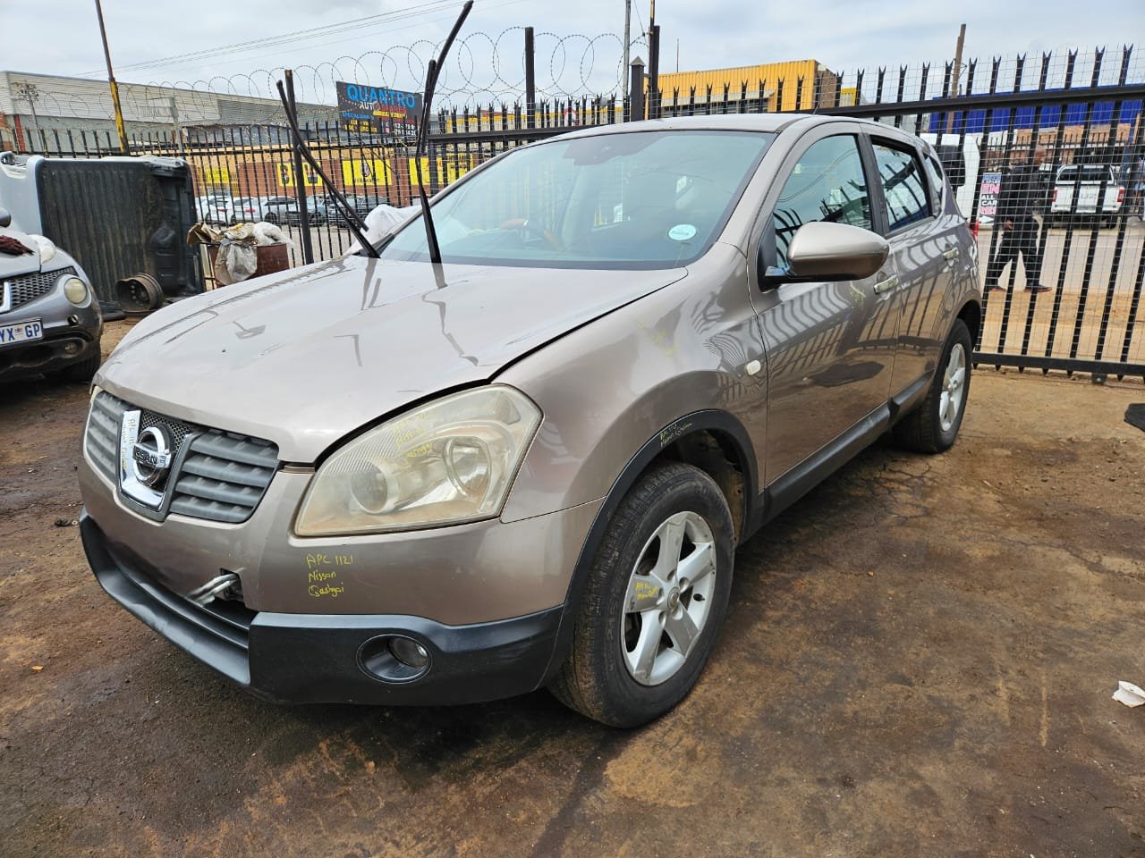Now Stripping for Spares: Nissan Qashqai J10 2.0 2009 diesel manual