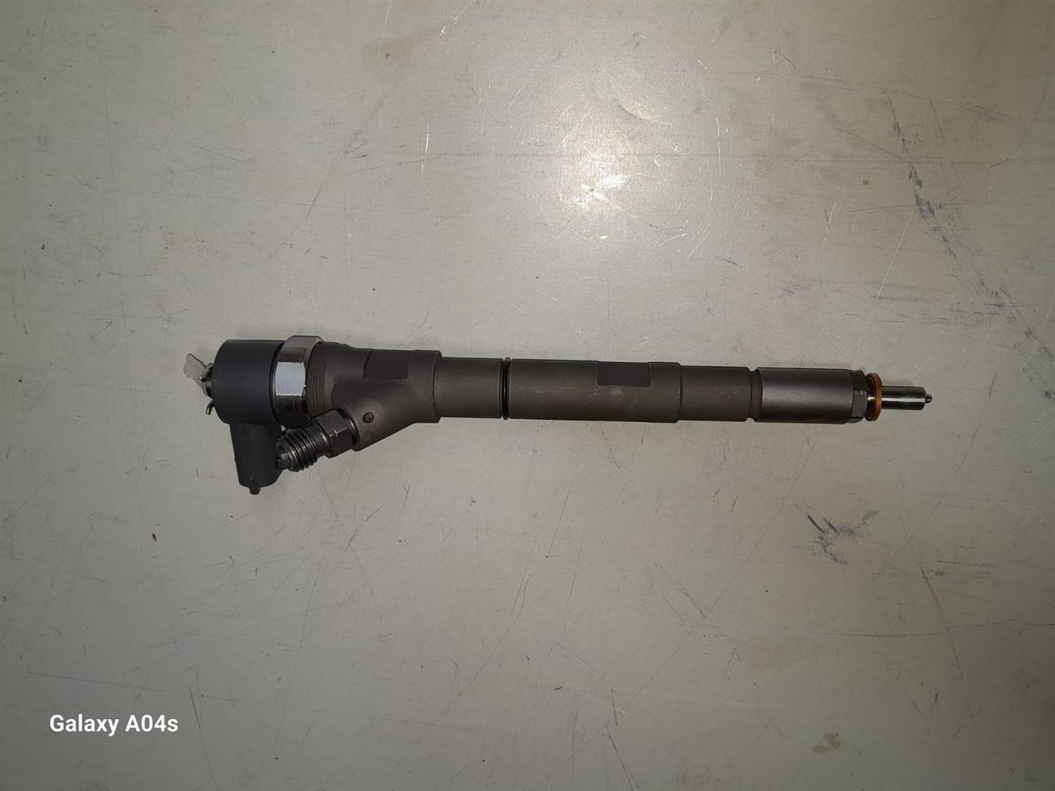 HYUNDAI H1 2.5 INJECTOR (D4CB BOSCH) FOR SALE - Private Seller HYUNDAI H1 2.5 INJECTOR (D4CB BOSCH) FOR SALE - Private Seller