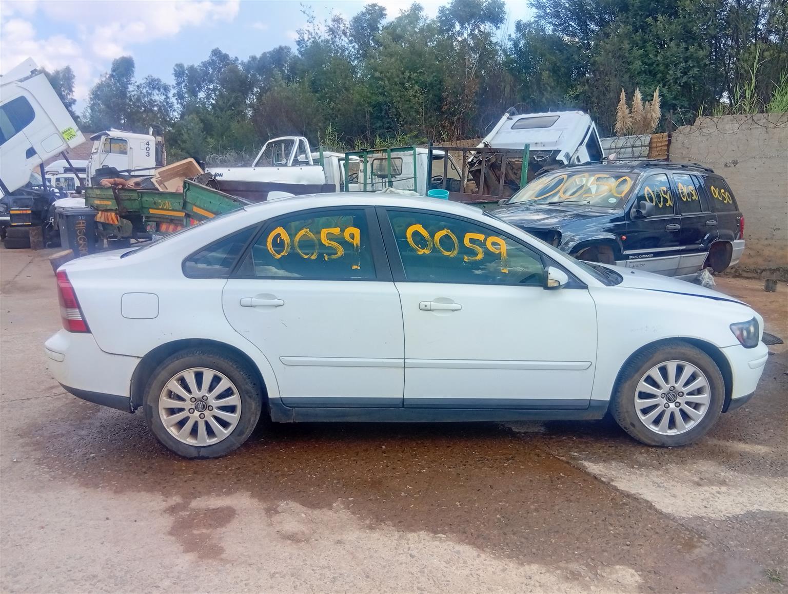 2008 Volvo S40 2.0 diesel stripping for spares - Private Seller 2008 Volvo S40 2.0 diesel stripping for spares - Private Seller