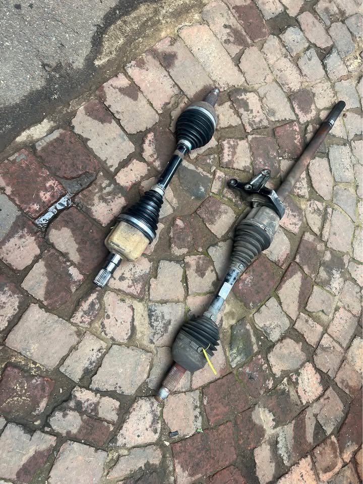 Mahindra Xuv 500 Cv Shafts Available - Private Seller Mahindra Xuv 500 Cv Shafts Available - Private Seller