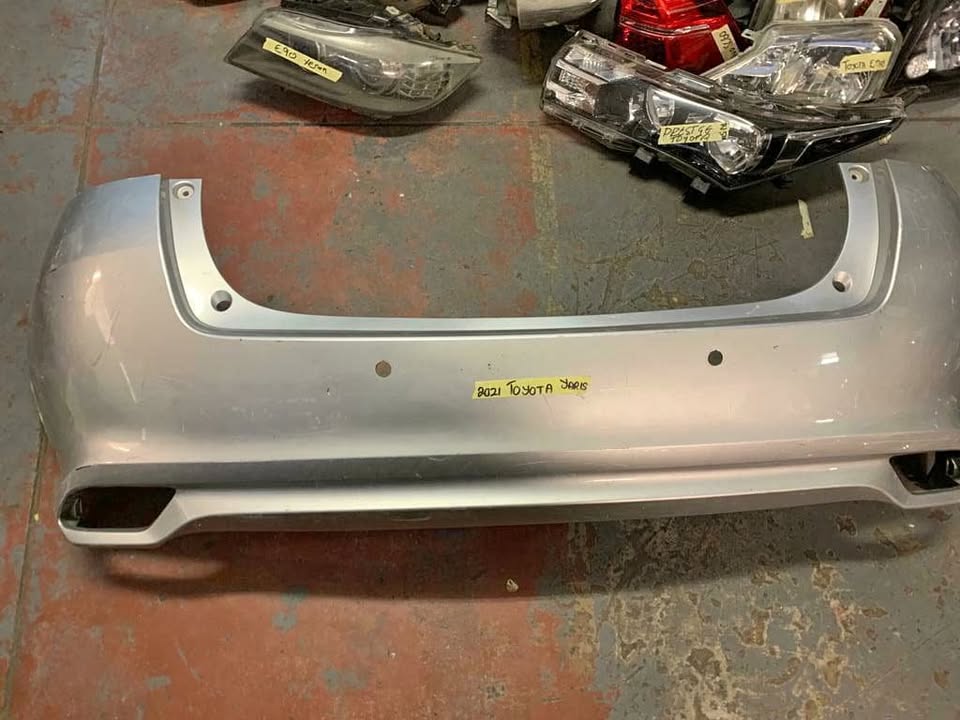 2021 TOYOTA YARIS REAR BUMPER - Private Seller 2021 TOYOTA YARIS REAR BUMPER - Private Seller