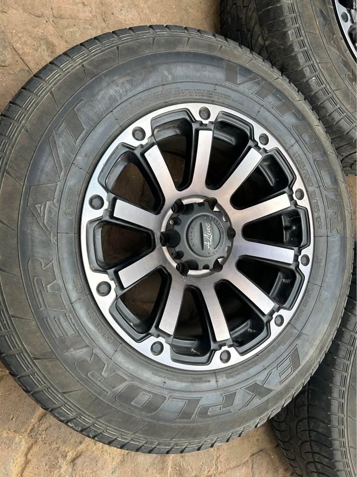 265/70/17 Mags and Tyres for Sale