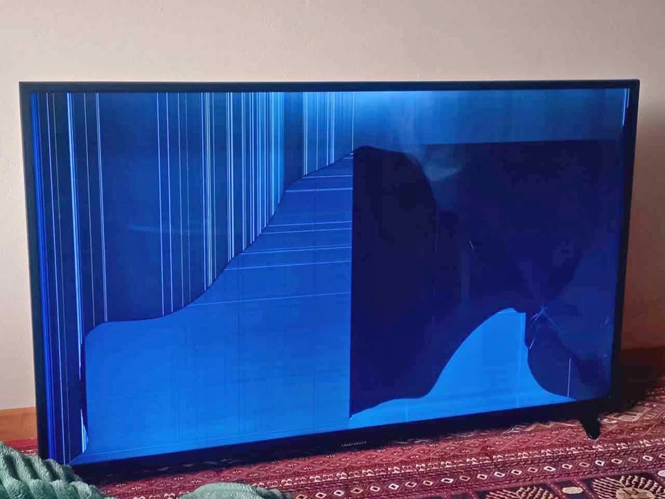 55" TV LCD
