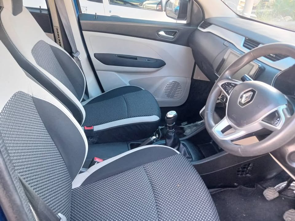 2021 RENAULT TRIBER 1.0 7SEATER  Transmission: Manual  Mileage: 66000km  Fueltype: Petrol  Blue
