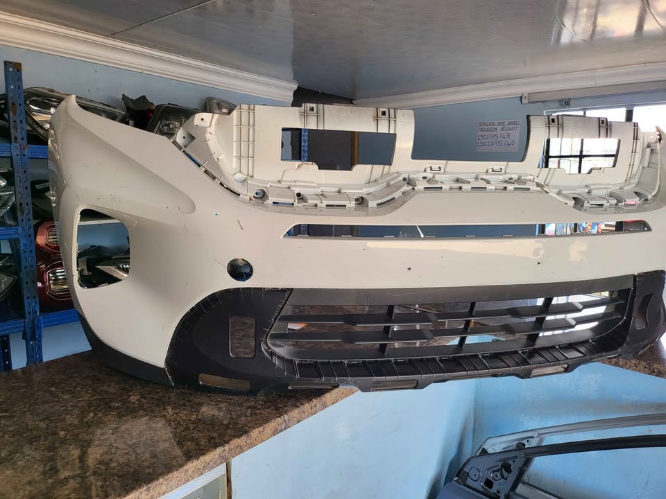 KIA sonnet front bumper for sale - Private Seller KIA sonnet front bumper for sale - Private Seller