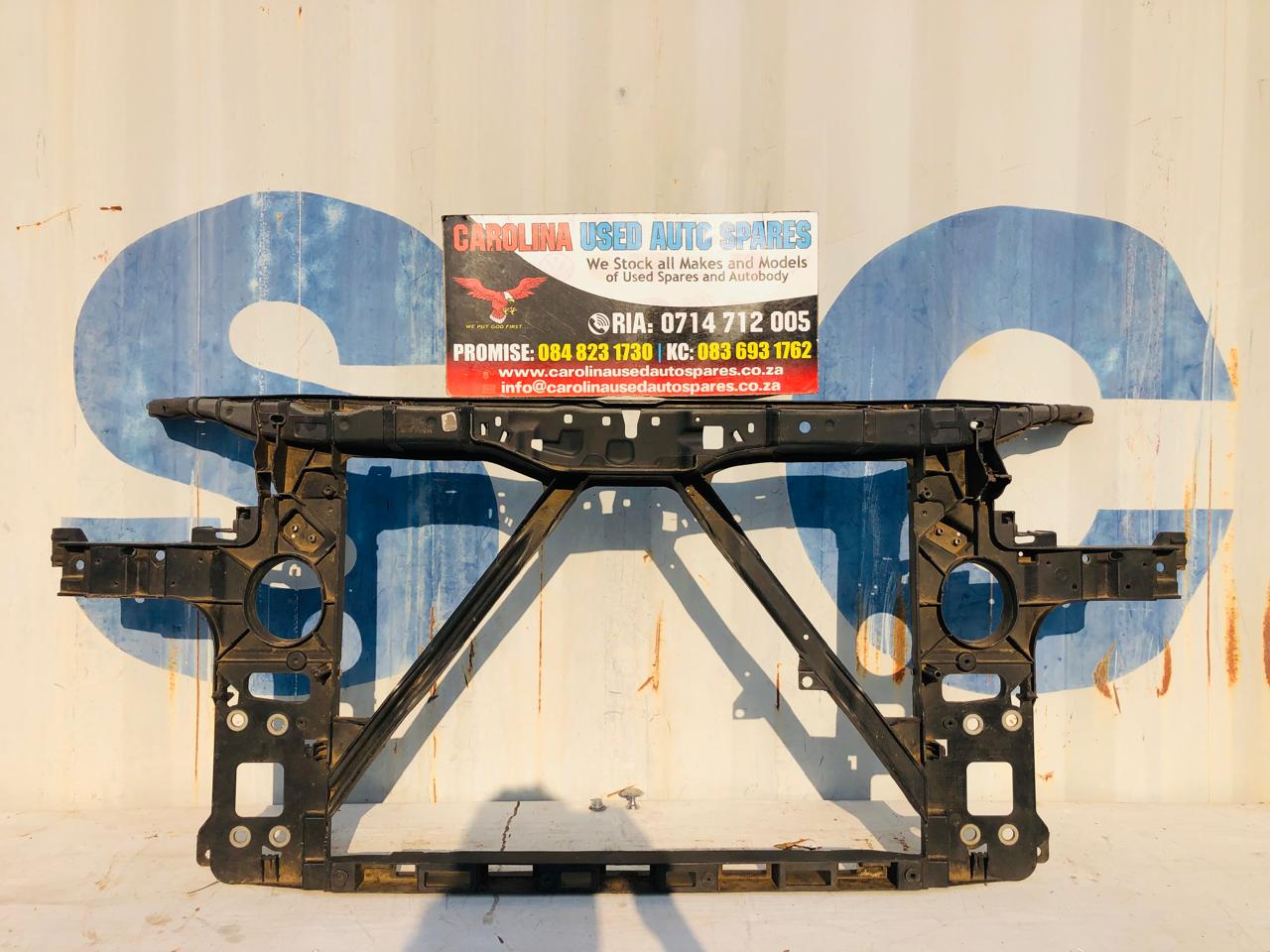 Audi Q7 radiator cradle (07-15) - Private Seller Audi Q7 radiator cradle (07-15) - Private Seller