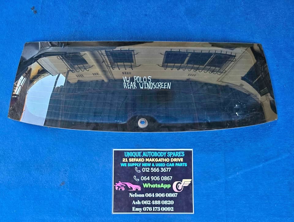 VW Polo 5 Rear Windscreen Glass - Private Seller VW Polo 5 Rear Windscreen Glass - Private Seller