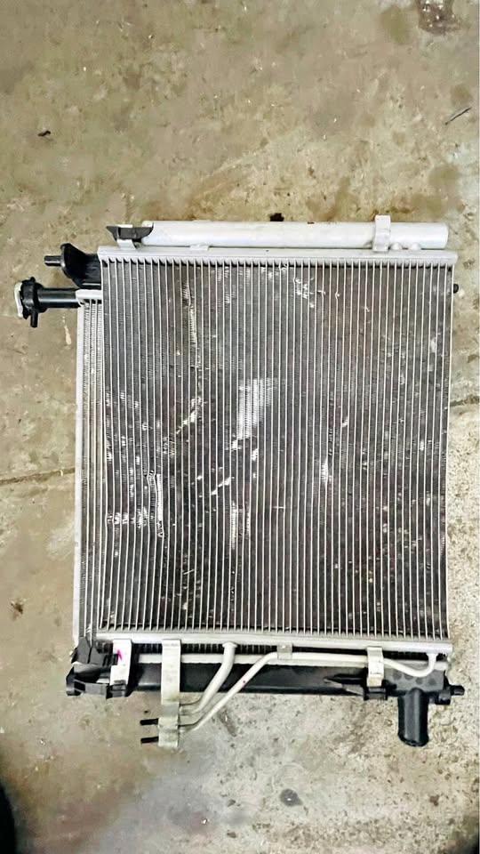Hyundai i10 grand radiator and condenser - Private Seller Hyundai i10 grand radiator and condenser - Private Seller